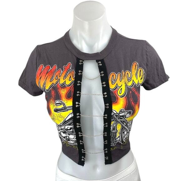 Windsor Gray Edgy Biker-Chic Cropped Moto Flame Chain Graphic Tee Crop Top XS - Picture 2 of 7